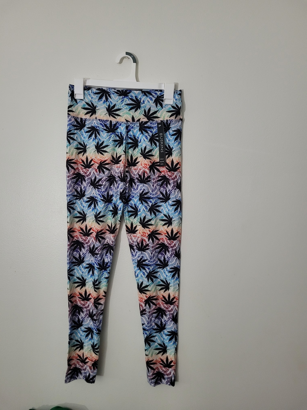 Women's Rainbow Leaf Print Leggings